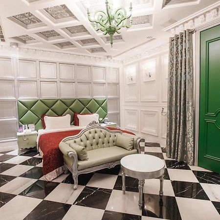 Motel Stars Тайчжун Экстерьер фото