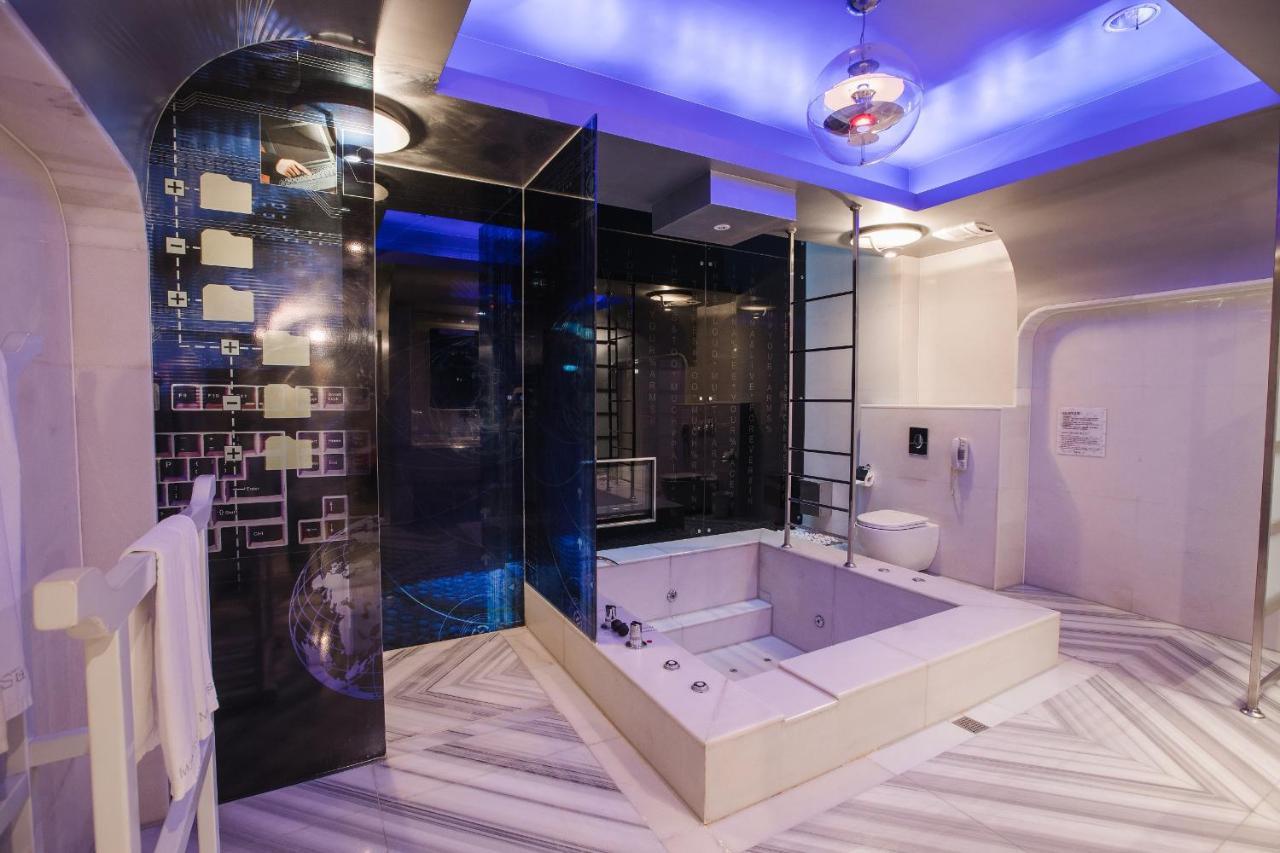 Motel Stars Тайчжун Экстерьер фото